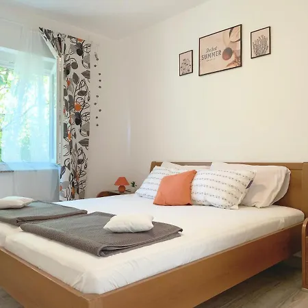 Garden - Kuca&more House No15 Апартаменты Крк