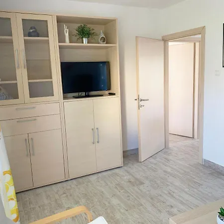 Gardenview - New! Krk Town