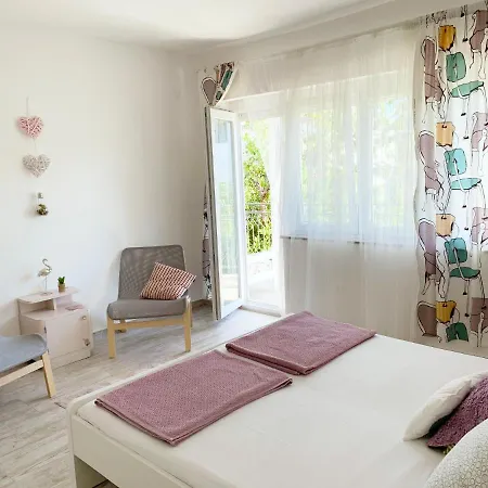 Apartment Gardenview - New! *