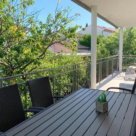Garden - Kuca&more House No15 Lejlighed Krk Town