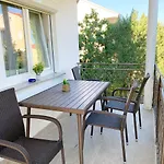 Gardenview - New! Krk Town