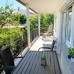 Gardenview - New! Krk Town